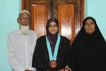 விஷேட வைத்திய நிபுணர்  மேற்படிப்பிற்கு தேர்வான பெண்!