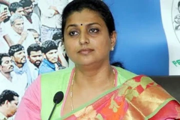 விமான விபத்தில் இருந்து நூலிழையில் உயிர் தப்பிய நடிகை ரோஜா.. அதிர்ச்சியளிக்கும் செய்தி