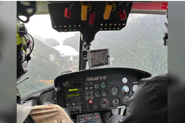 கனடாவில் ஆப்பிள் கடிகாரத்தினால் ஏற்பட்ட குழப்பநிலை | Apple Watch Sos Causes False Alarm For Rescuers