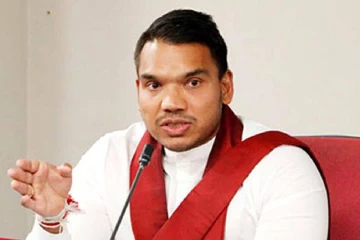 බාල ගල් අඟුරු ගේන්න එපා කියලා කොච්චර කිව්වත් ඇහුවේ නෑ නාමල්ගෙන් චෝදනා