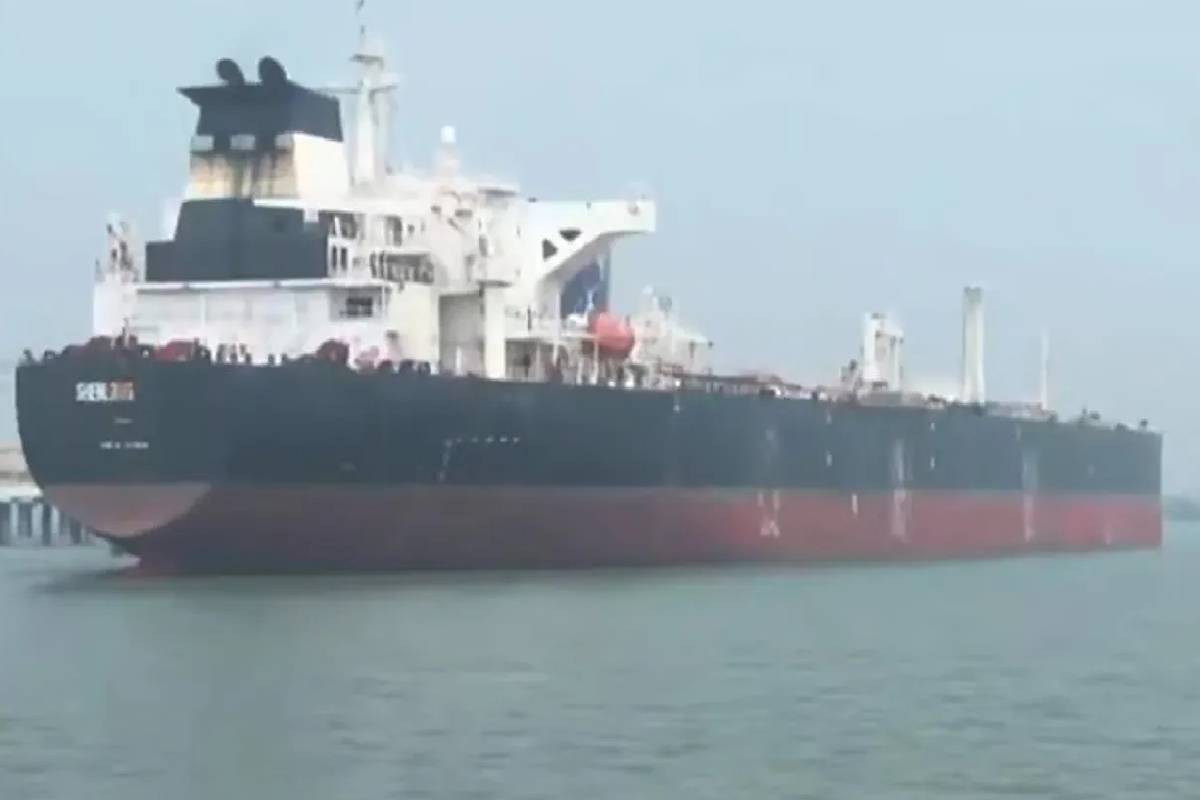 மத்திய கிழக்கு பதற்ற சூழல் ; பஹ்ரைன் அவசரகால கடல் முற்றுகை அறிவிப்பு | Middle East Tension Bahrain Announces Maritime மத்திய கிழக்கு பதற்ற சூழல் ; பஹ்ரைன் அவசரகால கடல் முற்றுகை அறிவிப்பு | Middle East Tension Bahrain Announces Maritime