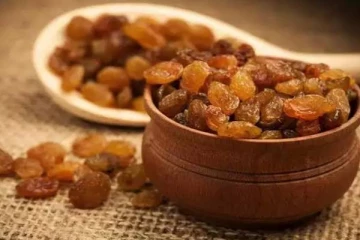 உலர் திராட்சையில் இப்படி ஒரு அதிசயம் இருக்கா? இனியும் தவிர்க்காதீர்கள்!