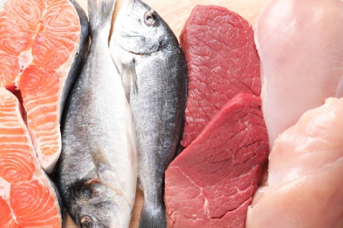 40 வயதை கடந்த பெண்கள் அவசியம் சாப்பிட வேண்டிய உணவுகள்...என்னென்ன தெரியுமா? | Healthy Foods Every Women Should Have After 40