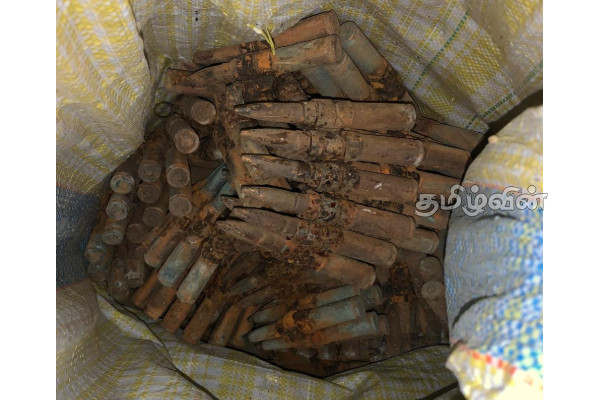 யாழில் பெருமளவான துப்பாக்கி ரவைகள் மீட்பு | Quantity Unexploded Ammunition Recovered Kodikamam