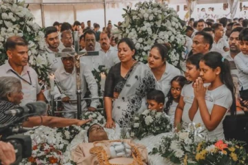 சனத் நிஷாந்தவின் பிள்ளைகளை பராமரிப்பது ராஜபக்ச குடும்பத்தின் பொறுப்பு:தினேஷ் குணவர்தன