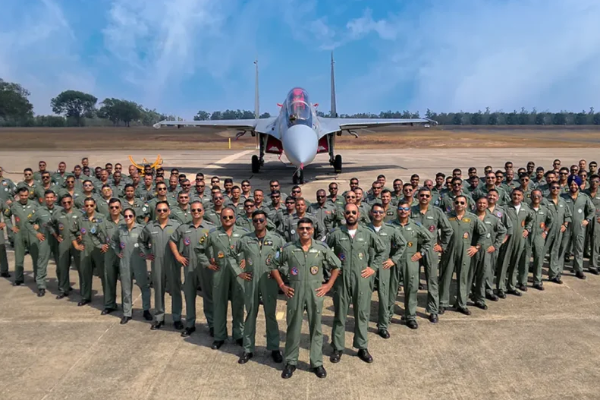 NOTAM வெளியிட்ட இந்திய இராணுவம்: வடகிழக்கு, மேற்கு எல்லையில் குவிக்கப்படும் படைகள் | India Announced Notam For Military Drills NOTAM வெளியிட்ட இந்திய இராணுவம்: வடகிழக்கு, மேற்கு எல்லையில் குவிக்கப்படும் படைகள் | India Announced Notam For Military Drills