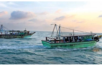 நடுக்கடலில் தமிழக மீனவர் மாயம்