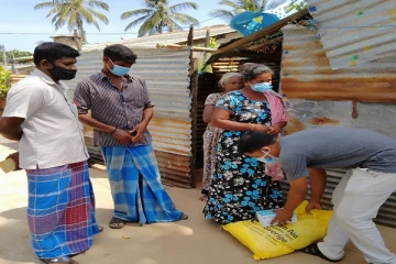 திருகோணமலையில் காணாமல் போன 3 மீனவர்களையும் ஆறாவது நாட்களாக தேடும்பணியில் சகமீனவர்கள்
