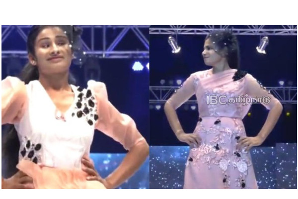 visually-impaired-girls-walk-the-ramp-fashion-show