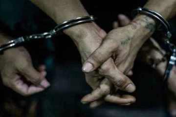 චීන දුම්වැටි රැල්ලක් කටුනායකදී නවතයි – තොගයම රේගු භාරයට ගනී
