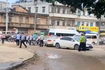சீனாவில் முன்பள்ளியில் கத்திகுத்து துடிதுடித்து பலியான பிஞ்சுகள்