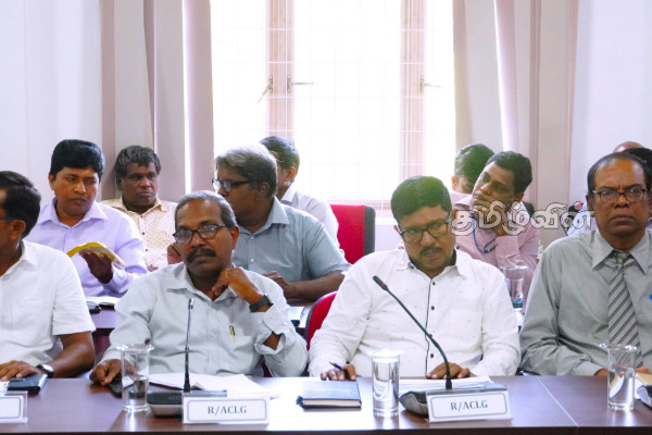 சட்டவிரோத கட்டுமானங்களுக்கு எதிராக நடவடிக்கை எடுக்க வலியுறுத்து | Illeagal Construction Work Govt Action
