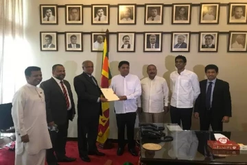 சுமந்திரனுக்கு சஜித் கையளித்த கடிதம்