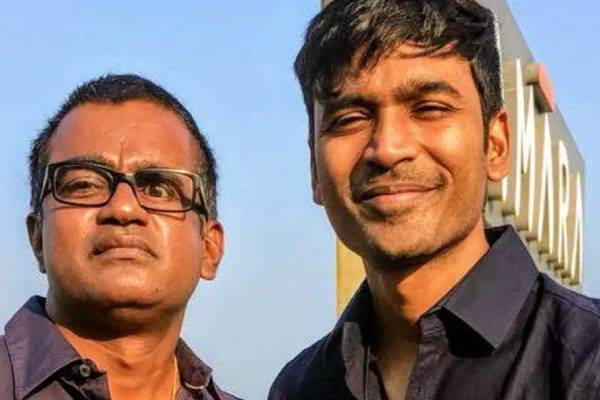 படப்பிடிப்பு தளத்திலேயே தனுஷை ஓங்கி அறைந்த இயக்குனர் செல்வராகவன்- ஏன் தெரியுமா? | Selvaraghavan Slapped Dhanush On Set படப்பிடிப்பு தளத்திலேயே தனுஷை ஓங்கி அறைந்த இயக்குனர் செல்வராகவன்- ஏன் தெரியுமா? | Selvaraghavan Slapped Dhanush On Set