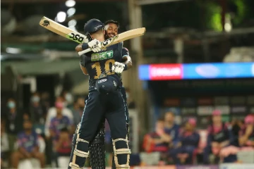 பைனலுக்குள் நுழைந்த குஜராத் அணி... பவுலர்களால் தோற்றுப்போன ராஜஸ்தான்