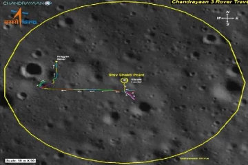 நிலவில் சதம் அடித்த பிரக்யான் ரோவர்! புகைப்படம் வெளியிட்ட இஸ்ரோ