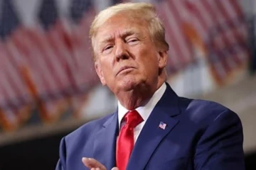 இந்தியாவுக்கு அதிர்ச்சி கொடுத்த ட்ரம்ப் ; 50 சதவீதமாக அதிகரித்தது வரி