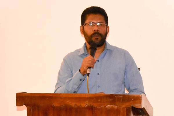 விஜேராம இல்லத்தின் புதுப்பிப்பு பணிக்காக கொட்டப்பட்ட கோடிகள்.. வெளிவரும் அதிர்ச்சி தகவல்! | Mahinda Wijerama House Renovation Cost
