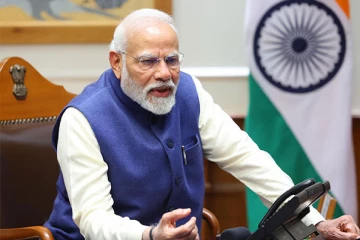 නරේන්ද්‍ර මෝදී වැඩට බහී - ඉන්දියාවත් අවදානෙන් - හතරේ අතේ මැදපෙරදිගට දුරකථන ඇමතුම්