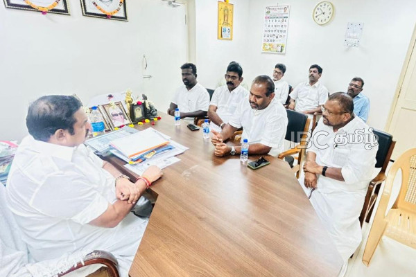 எடப்பாடியை சந்தித்த தமிழ் தேசியப் பேரவை | Tamil Politicians Meets Edappadi In Tamil Nadu எடப்பாடியை சந்தித்த தமிழ் தேசியப் பேரவை | Tamil Politicians Meets Edappadi In Tamil Nadu