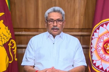 සර්වපාක්ෂික ආණ්ඩුවකට එකග වන බව ජනපති කියයි. හදිසියේම ජනපතිගෙන් විශේෂ නිවේදනයක්..