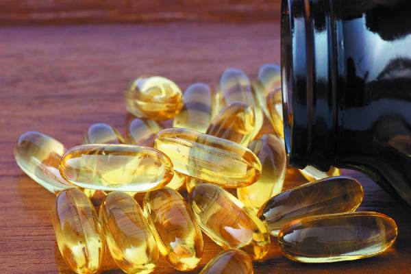 இந்த ஒரு வைட்டமின் குறைபாடு பல நோய்களுக்கு காரணமாம்! எச்சரிக்கும் மருத்துவர்கள் | How Vitamin D Deficiency Impacts The Body இந்த ஒரு வைட்டமின் குறைபாடு பல நோய்களுக்கு காரணமாம்! எச்சரிக்கும் மருத்துவர்கள் | How Vitamin D Deficiency Impacts The Body