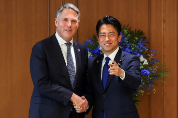 ජපානයෙන් ඕස්ට්‍රේලියාවට යුද නැව් - ඒ පාර තවත් රටවල් යුද්දයට සූදානම් වෙයි