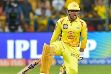 IPL 2022: ஆரம்பமே சொதப்பல்., ரொம்ப அசால்டாக ஆடிய சென்னை சூப்பர் கிங்ஸ்., தோனி அரைசதம்