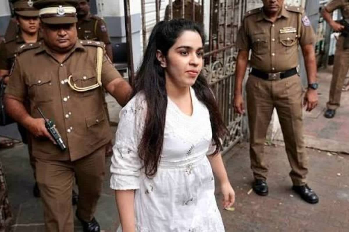 சிறைச்சாலையில் இஷாரா செவ்வந்தியின் பரிதாப நிலை | Ishara Sewwandi S Current Situation சிறைச்சாலையில் இஷாரா செவ்வந்தியின் பரிதாப நிலை | Ishara Sewwandi S Current Situation