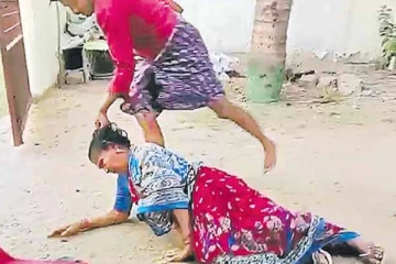 ஈவிரக்கமின்றி கொடுமைப்படுத்திய மகன்; அதிர்ச்சியளித்த சம்பவம்