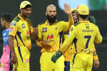 மீண்டும் தல தோனிக்கு வந்த சிக்கல்...சென்னை அணியின் முக்கிய வீரர் விளையாடுவதில் சந்தேகம்..!