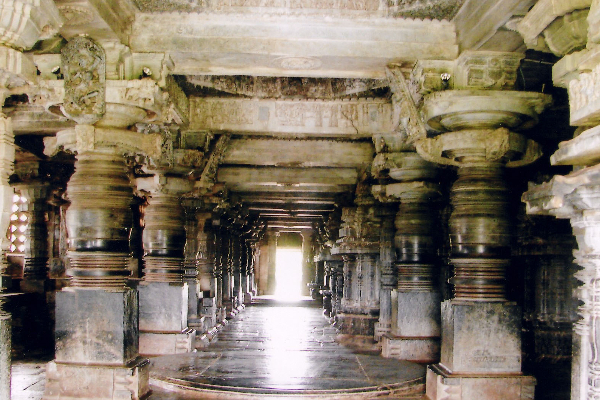 நயன்தாராவின் புடவையில் அலங்கரிக்கப்பட்ட கோவிலின் சிறப்பம்சங்கள் தெரியுமா? | Nayanthara Saree Temple