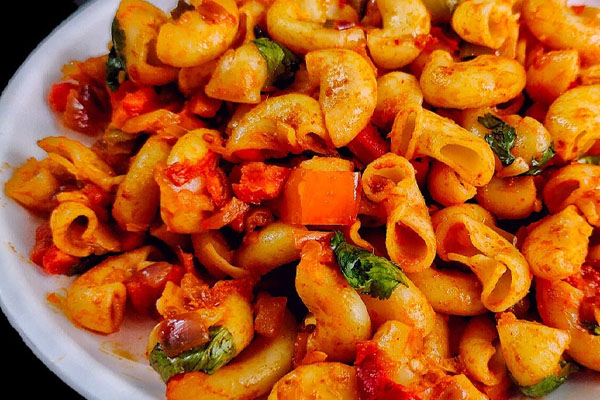 இந்த உணவுகளை தவறியும் குக்கரில் சமைத்து சாப்பிடக் கூடாதாம் | These Foods Should Not Be Cooked In A Slow Cooker