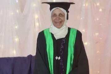 12 வயதில் நிறுத்திய படிப்பை 85 வயதில் முடித்த மூதாட்டி