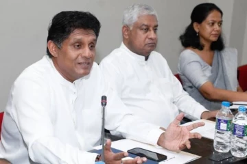 மது,போதையில்லா நாட்டை உருவாக்க எதிர்க்கட்சித் தலைவரின் ஆலோசனை (படங்கள்)