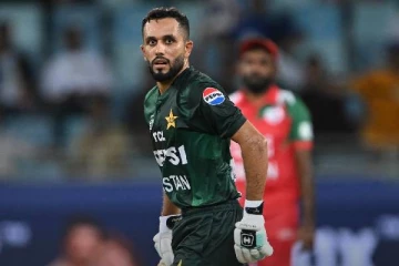 அதிரடி அரைசதம் விளாசல்! ஓமன் அணியை தெறிக்கவிட்ட பாகிஸ்தான் வீரர்