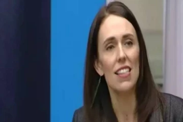 பிரதமர் பதவியை தொடர என்னிடம் ஆற்றல் இல்லை : நியூசிலாந்து பிரதமர் அறிவிப்பால் பரபரப்பு