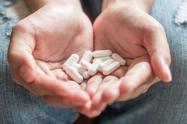 பாராசிட்டமால் எடுத்து கொண்டால் மாரடைப்பு வருமாம்... எச்சரிக்கை! உயிருக்கே ஆபத்து | Pickle Chicken Pickle