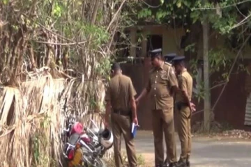 யாழில் பொலிஸாரை கத்தியை காண்பித்து அச்சுறுத்திய ஆவா குழுவினர்! நீதிமன்றம் பிறப்பித்த உத்தரவு