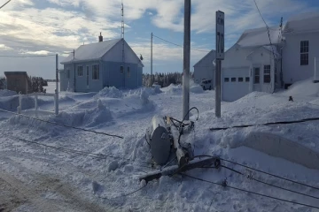 இருளில் மூழ்கப்போகும் கனடா