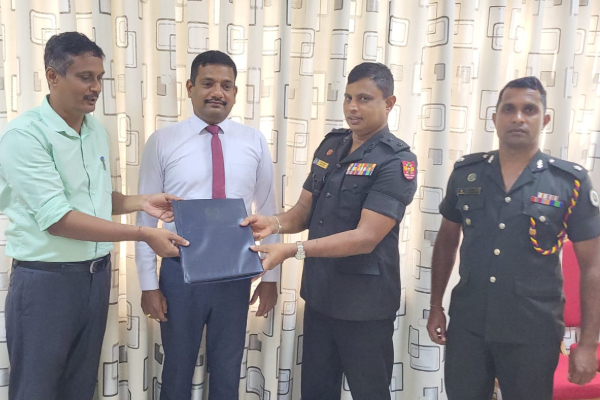 இராணுவத்தின் பயன்பாட்டில் தனியாருக்கு சொந்தமான காணி விடுவிப்பு! | Release Of Privately Owned Land For Military Use இராணுவத்தின் பயன்பாட்டில் தனியாருக்கு சொந்தமான காணி விடுவிப்பு! | Release Of Privately Owned Land For Military Use