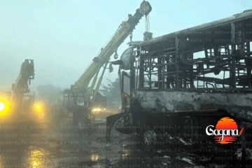 ඉන්දියාවේ අධිවේගී මාර්ගයකදී බස් රථ 10ක් එකට ගැටෙයි - 13ක් මරුට