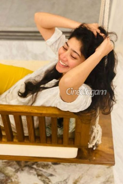 ராமாயணம் படத்தில் நடிக்க நடிகை சாய் பல்லவிக்கு இத்தனை கோடி சம்பளமா? | Sai Pallavi Paid A Huge To Be Part Of Ramayana ராமாயணம் படத்தில் நடிக்க நடிகை சாய் பல்லவிக்கு இத்தனை கோடி சம்பளமா? | Sai Pallavi Paid A Huge To Be Part Of Ramayana