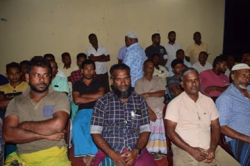 முச்சக்கரவண்டி சாரதிகளின் பிரச்சினைகள் தொடர்பில் விசேட கலந்துரையாடல்(Photo)