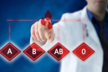 எந்த ரத்த வகைகளை கொண்டவர்களுக்கு கொரோனா பாதிக்கும் வாய்ப்பு அதிகம் தெரியுமா? ஆய்வில் தகவல்