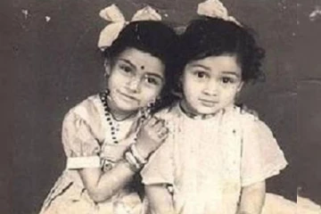 இந்த புகைப்படத்தில் இருக்கும் எவர்கிரீன் நடிகை யார் என்று தெரிகிறதா?..கண்டுபிடிங்க பாக்கலாம்!