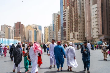 ත්‍රස්ත කණ්ඩායම්වල සාමාජිකයන් සදහා දිනක් තුල වැඩිම මරණ දඬුවම පැනවූ රට...