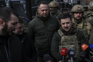 புடினிடமிருந்து கிடைத்த செய்தியால் வெளியே வந்த உக்ரைன் ஜனாதிபதி(Video)