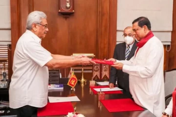 நாட்டை கைப்பற்ற பசில் போடும் திட்டம்! - கோட்டாபயவிற்கு ஏற்பட்டுள்ள நெருக்கடி