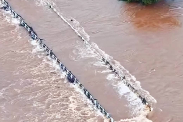 இடிந்து விழுந்த மாத்தளை மொரகஹகந்த லக்கல பாலம் | How The Moragahakanda Bridge In Matale Collapsed இடிந்து விழுந்த மாத்தளை மொரகஹகந்த லக்கல பாலம் | How The Moragahakanda Bridge In Matale Collapsed